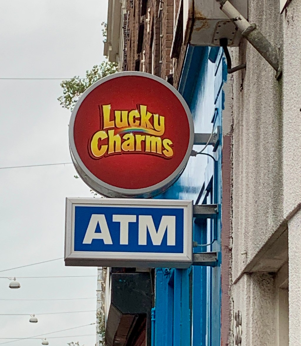 Do Spanish Pool Pros Put English on their&nbsp;Shots?