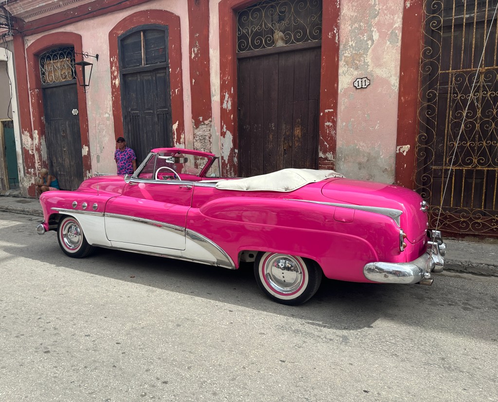 Sketches of Cuba:  The Salsa&nbsp;Lesson